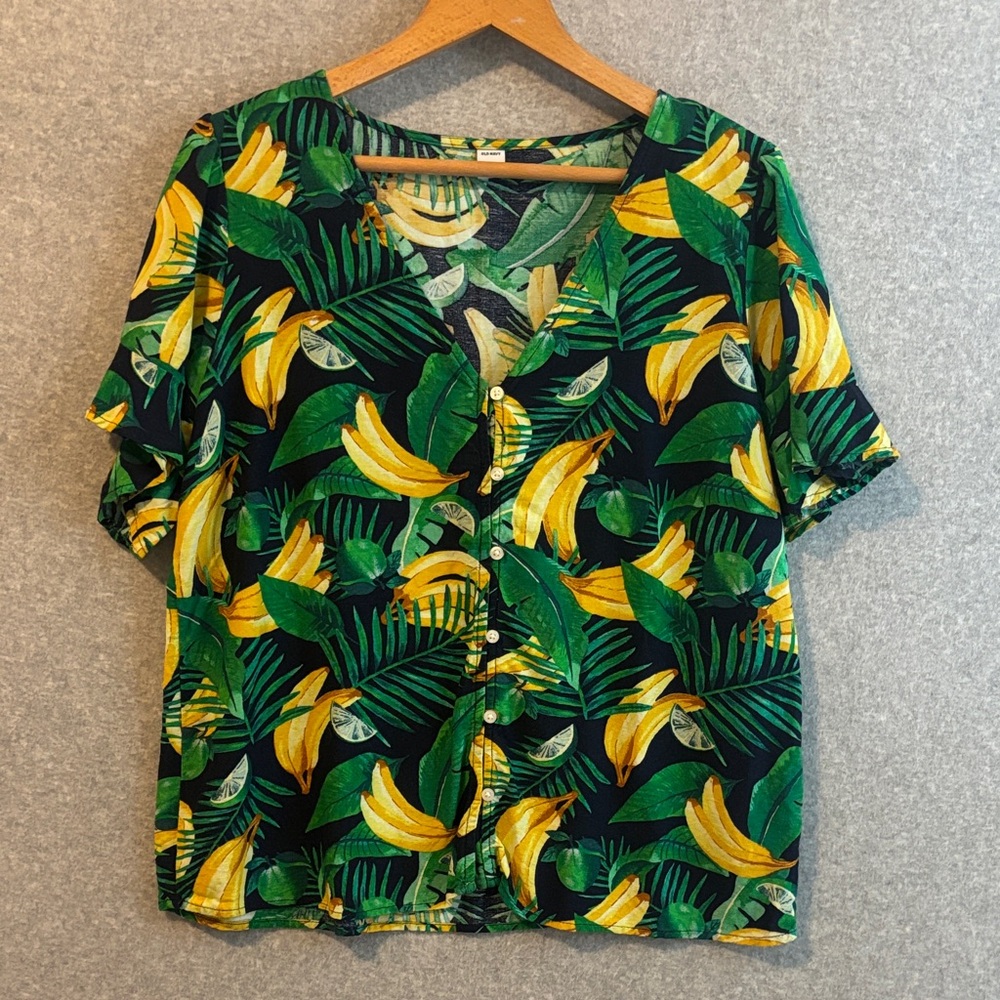 Old Navy Green and Yellow Tropical Button-Down Shirt size Large